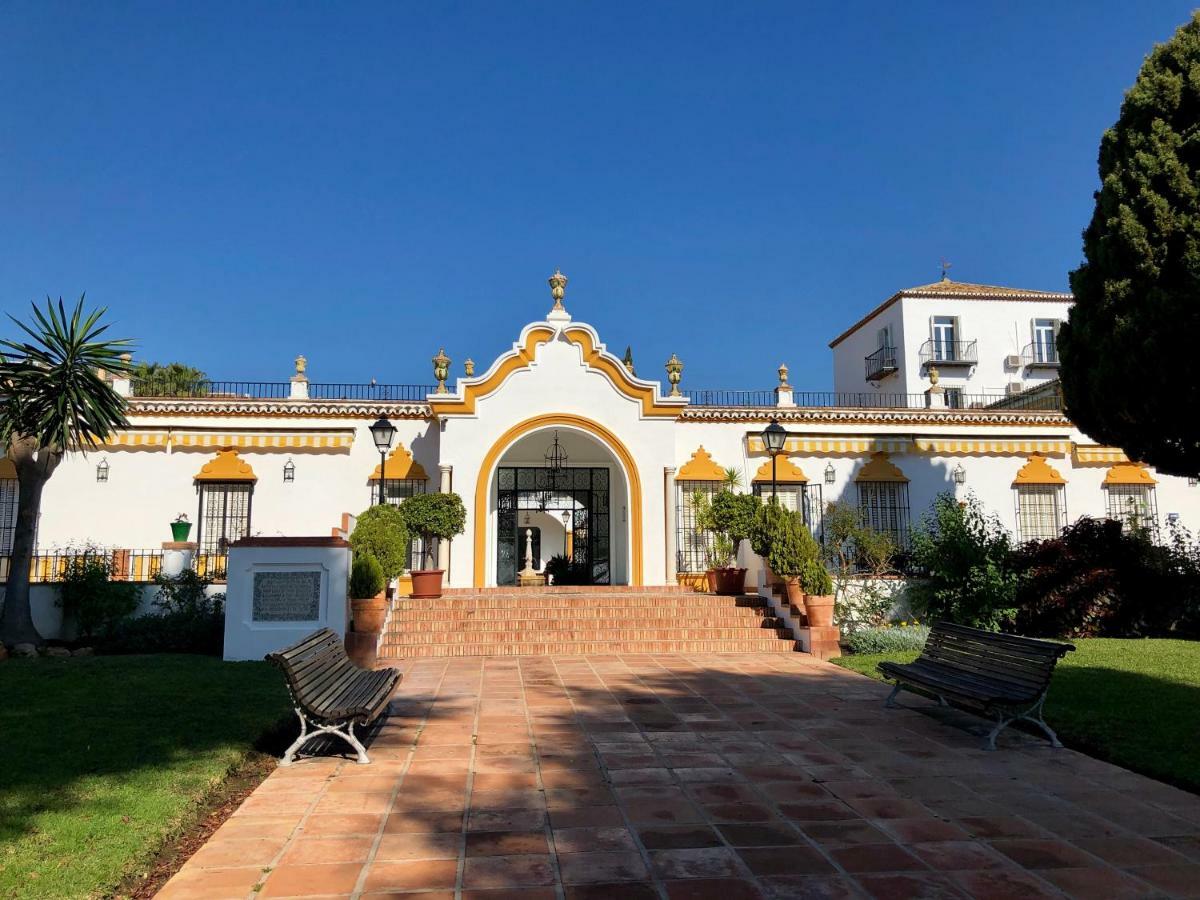 Luxury Dona Carlota Apartment Torremolinos Bagian luar foto