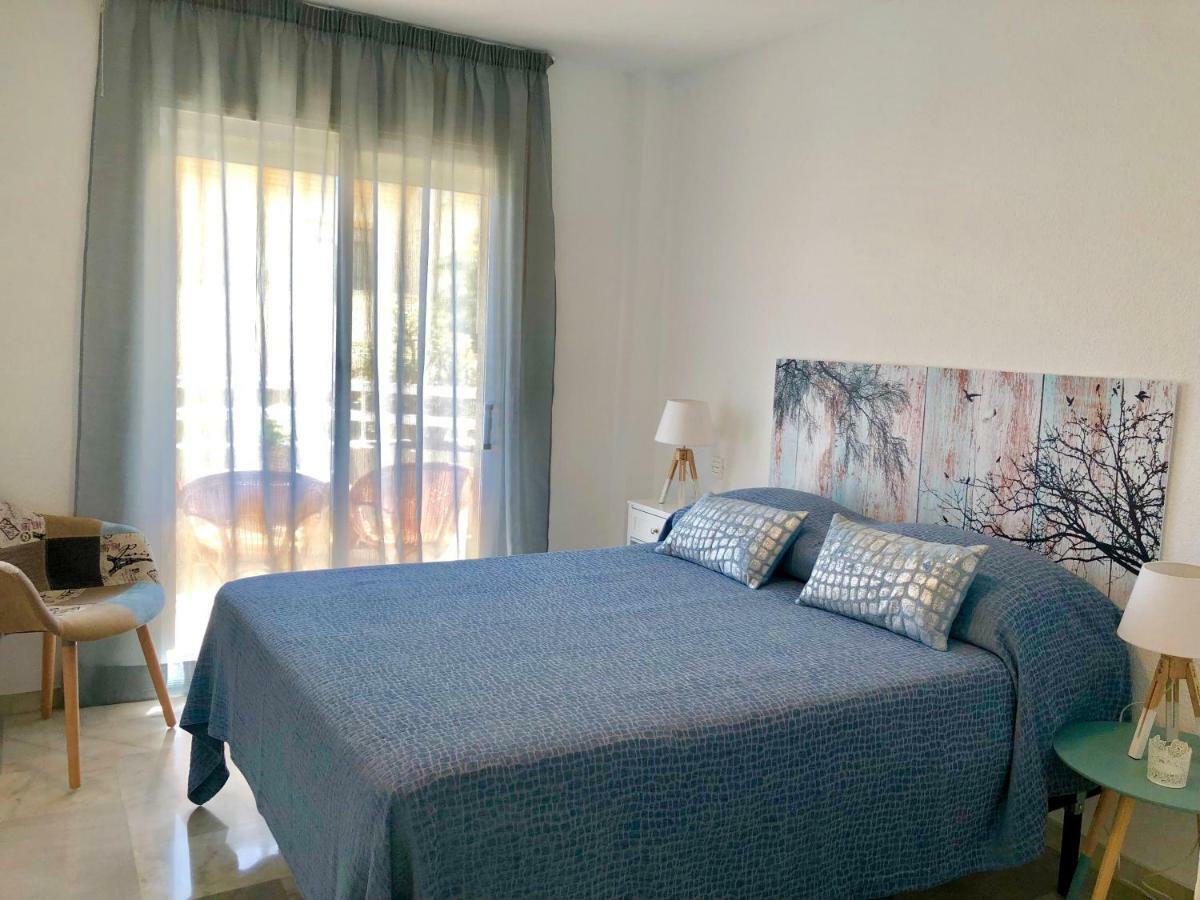 Luxury Dona Carlota Apartment Torremolinos Bagian luar foto